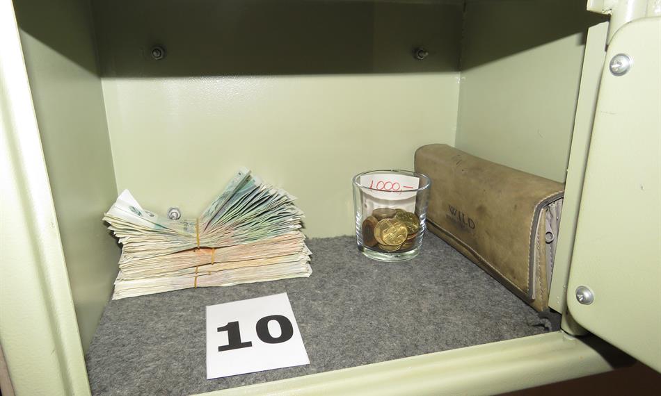 2020-2-11-1213AUTOMAT 2 (2).JPG